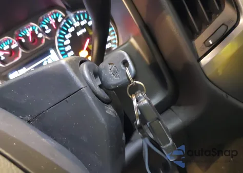 2018 Chevrolet Silverado 1500 1Lt from USA, damaged, VIN 1GCVKREC1JZ242297